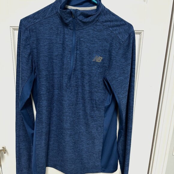 New Balance Dry Shirt, size Small, Great condition! Perfect for women! - Picture 1 of 5